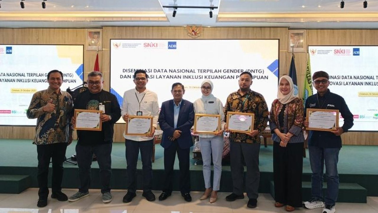 Bank BJB aktif memperkuat inklusi keuangan perempuan dan pekerja migran melalui program PESAT dan edukasi, mendukung target nasional 93% pada 2029. Simak strateginya!