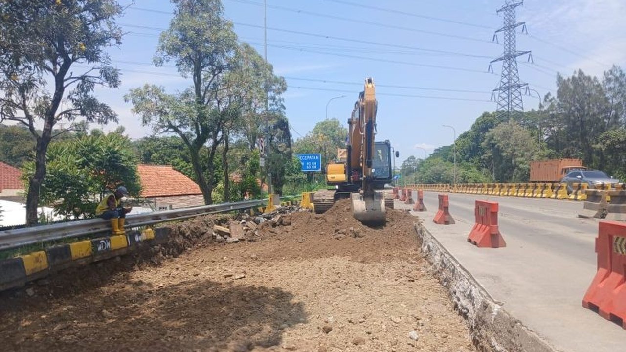 Jasa Marga kembali melanjutkan pemeliharaan Tol Cipularang dan Padaleunyi hingga 8 November 2023. Pekerjaan rekonstruksi perkerasan dan pengecatan marka jalan di puluhan titik ini berpotensi memengaruhi lalu lintas, jadi bersiaplah!