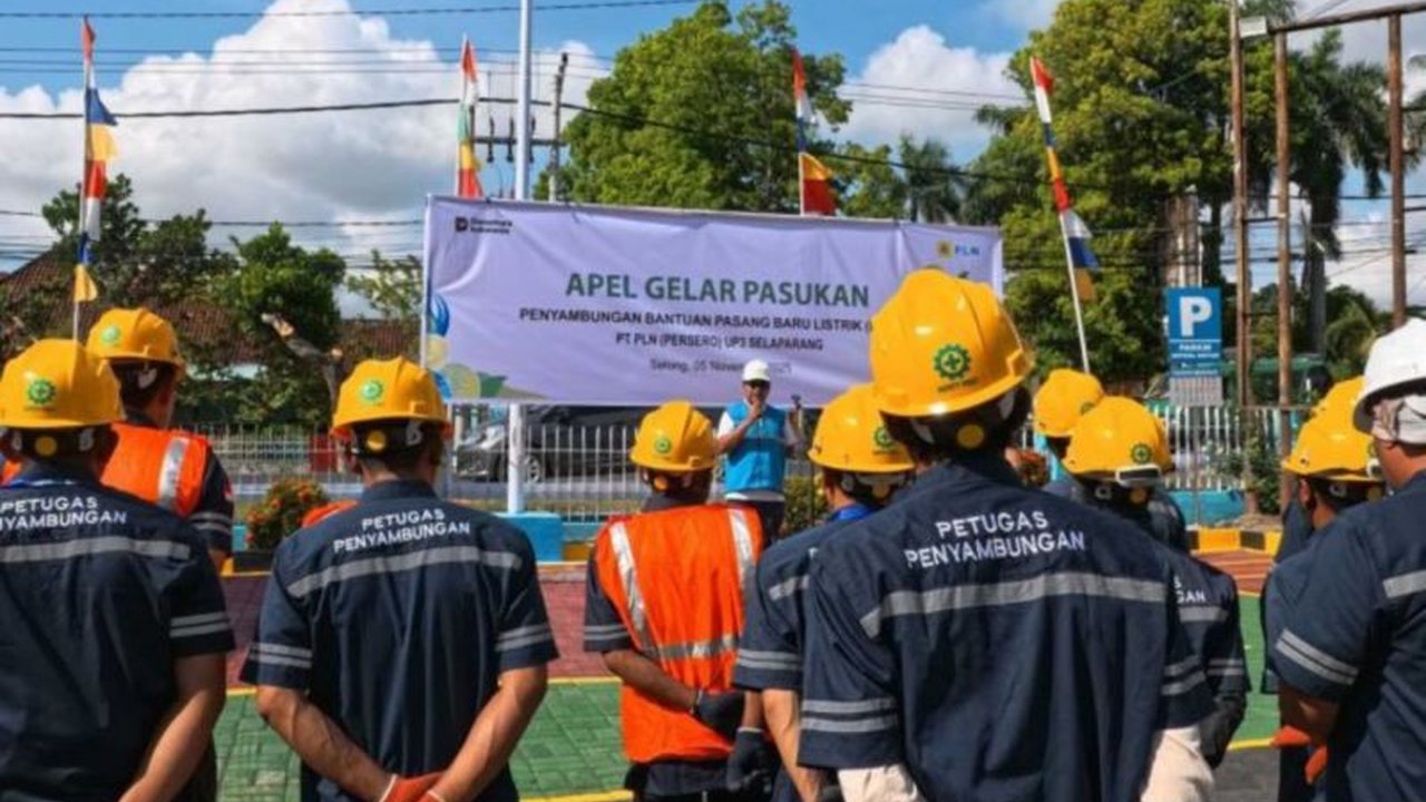 PT PLN (Persero) UIW NTB menargetkan pemasangan 12.000 sambungan listrik gratis melalui program Bantuan Pasang Baru Listrik (BPBL) tahun 2025. Simak bagaimana PLN NTB memastikan pemerataan energi ini.