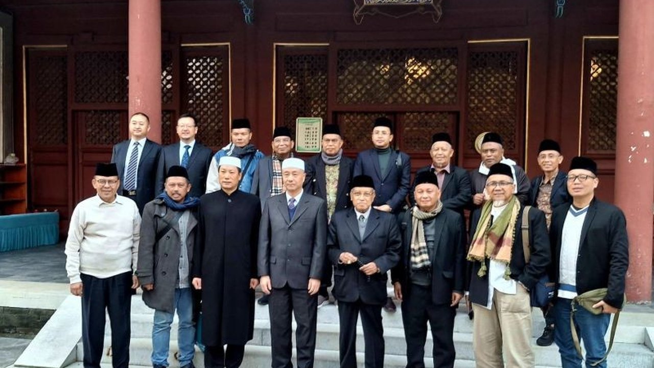 Ketua Umum LPOI Said Aqil Sirodj menilai Muslim China memiliki potensi besar sebagai penghubung peradaban global melalui ekosistem halal dan budaya mereka yang kuat.