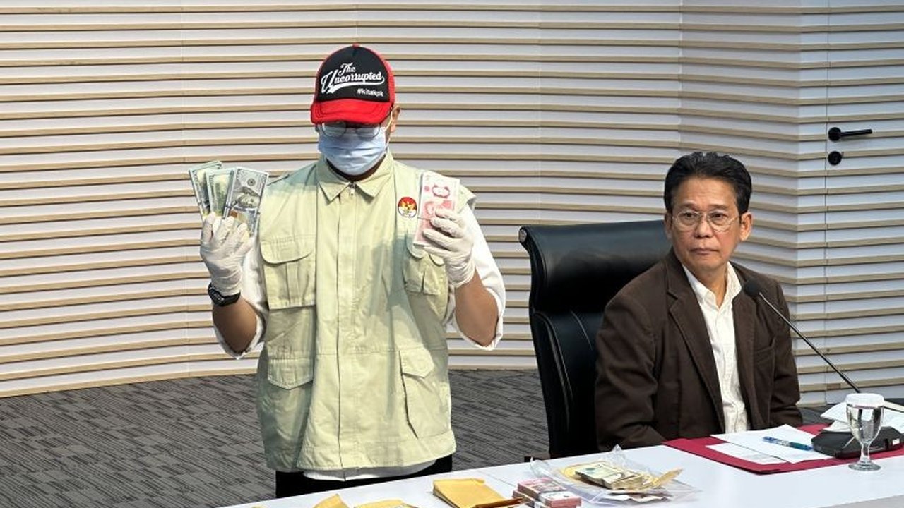 Komisi Pemberantasan Korupsi (KPK) menyita 9.000 pound sterling dan 3.000 dolar AS dari rumah Gubernur Riau Abdul Wahid, bagian dari kasus KPK sita uang Gubernur Riau yang kini jadi sorotan publik.