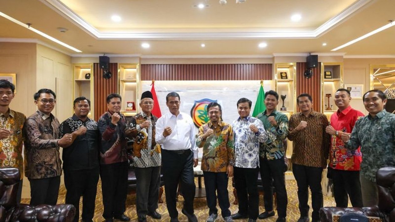 Menteri Pertanian Andi Amran Sulaiman menyatakan siap menjadi garda terdepan melawan praktik mafia pangan yang merugikan petani dan ketahanan nasional, mendapat dukungan penuh dari Apkarindo.