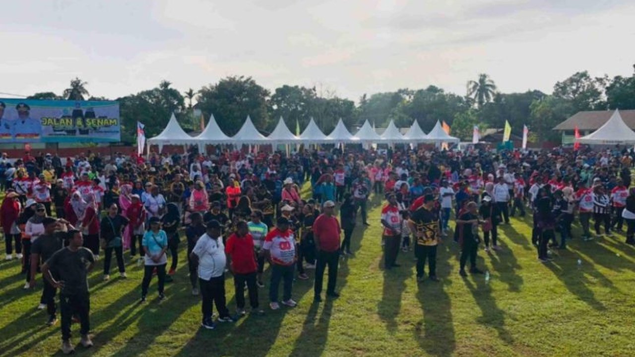 Pemprov Papua Selatan mengadakan pemeriksaan kesehatan gratis, senam bersama, dan donor darah sebagai bagian dari rangkaian acara menyambut HUT ke-3 provinsi serta Hari Kesehatan Nasional ke-61, menarik ribuan partisipan.