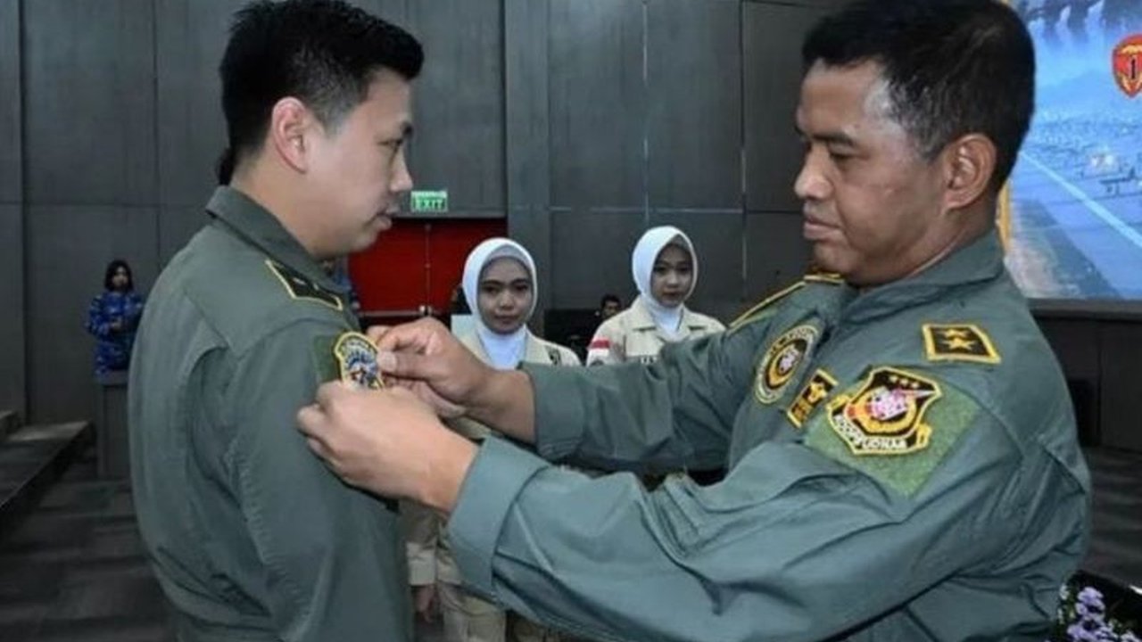 Kepala Staf Koopsudnas Marsda TNI Purwoko Aji Prabowo resmi menutup Latihan MOT 2025 di Lanud Iswahjudi, menegaskan komitmen TNI AU tingkatkan profesionalisme dan kesiapan tempur.