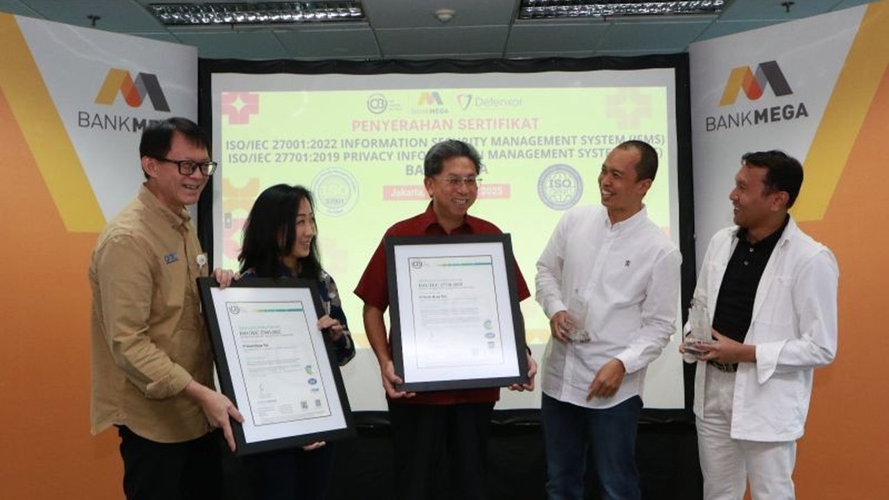 Bank Mega sukses mengantongi sertifikasi ISO 27001:2022 dan ISO 27701:2019, menegaskan komitmennya dalam menjaga keamanan informasi serta perlindungan data pribadi nasabah dari potensi risiko.