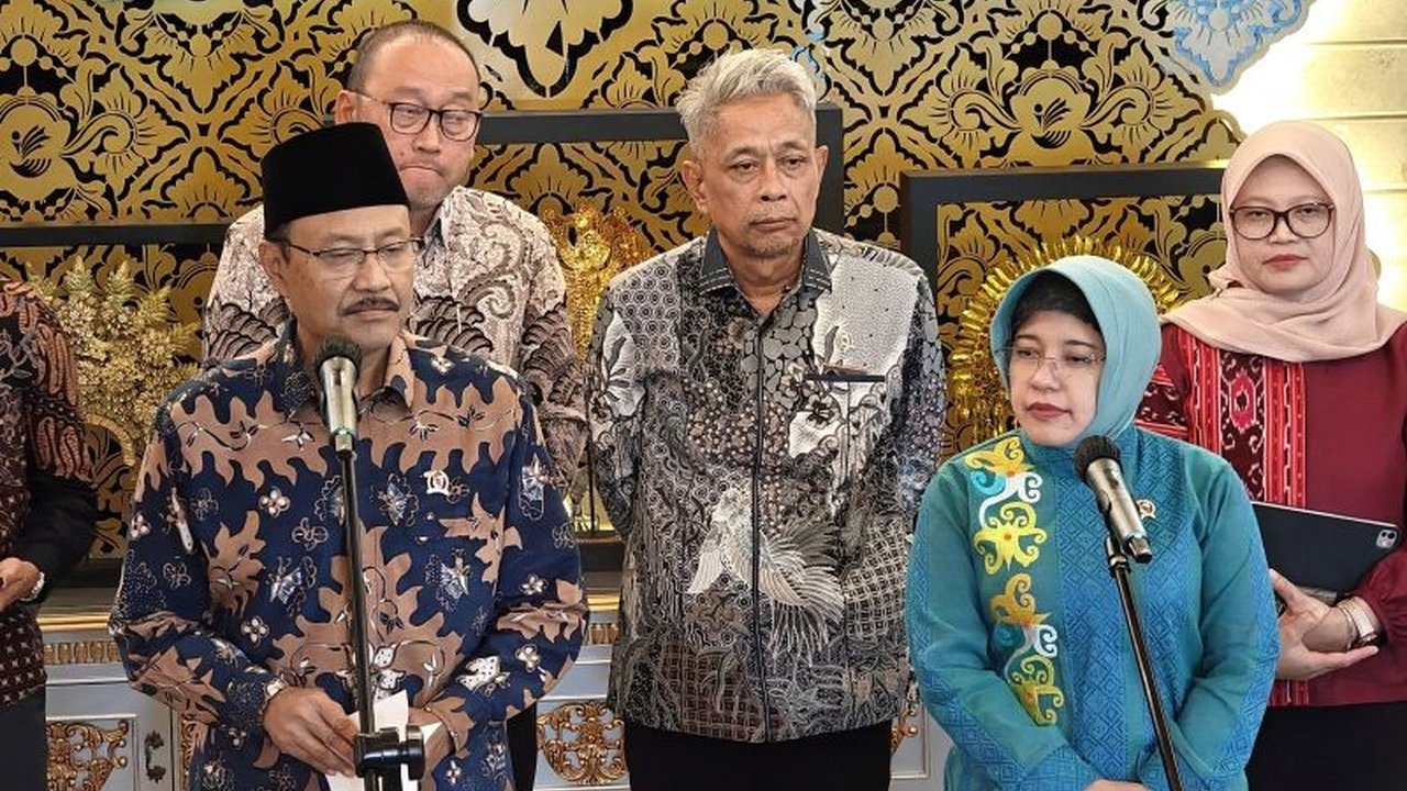 Kementerian Sosial dan BPS memprioritaskan kuota bansos bagi 4,2 juta lansia tunggal, disabilitas, serta keluarga miskin, menyusul pembaruan data penerima. Langkah ini bertujuan meningkatkan akurasi penyaluran bantuan.