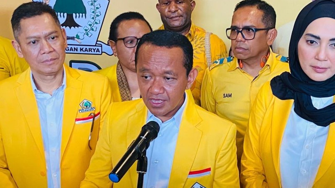 Menteri ESDM Bahlil Lahadalia menegaskan belum ada penerbitan Izin Pengelolaan Tambang Blok Wabu di Intan Jaya, Papua Tengah, menepis kabar burung yang beredar.