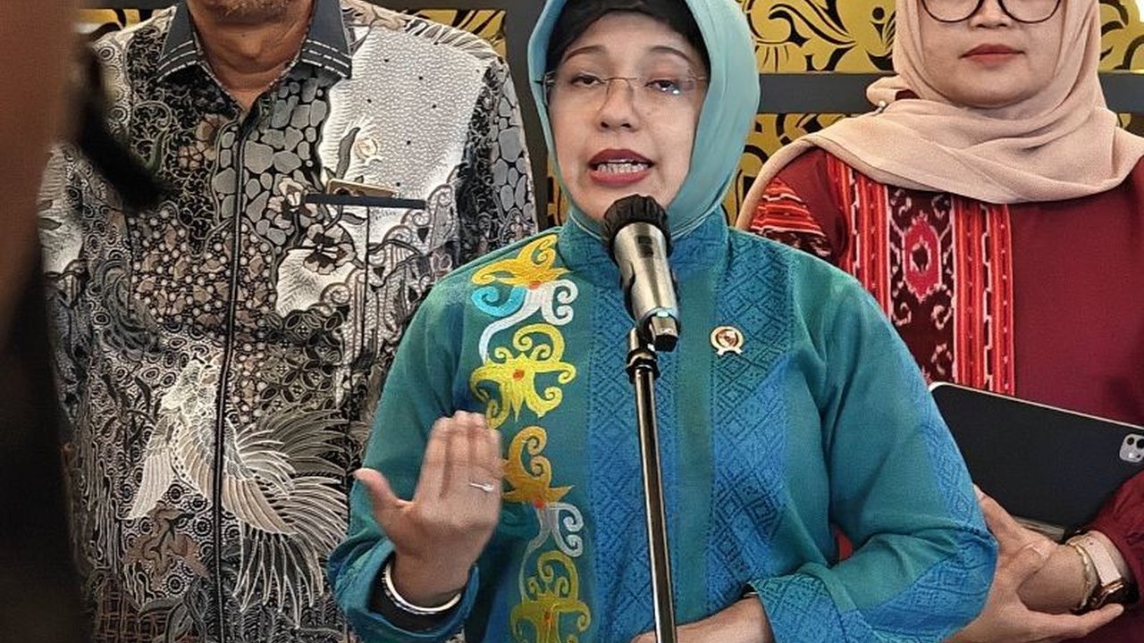 Badan Pusat Statistik (BPS) mengumumkan Capaian IPM 2025 Indonesia mencapai 75,90, menandai keberhasilan program pembangunan pemerintah dalam meningkatkan kualitas sumber daya manusia.