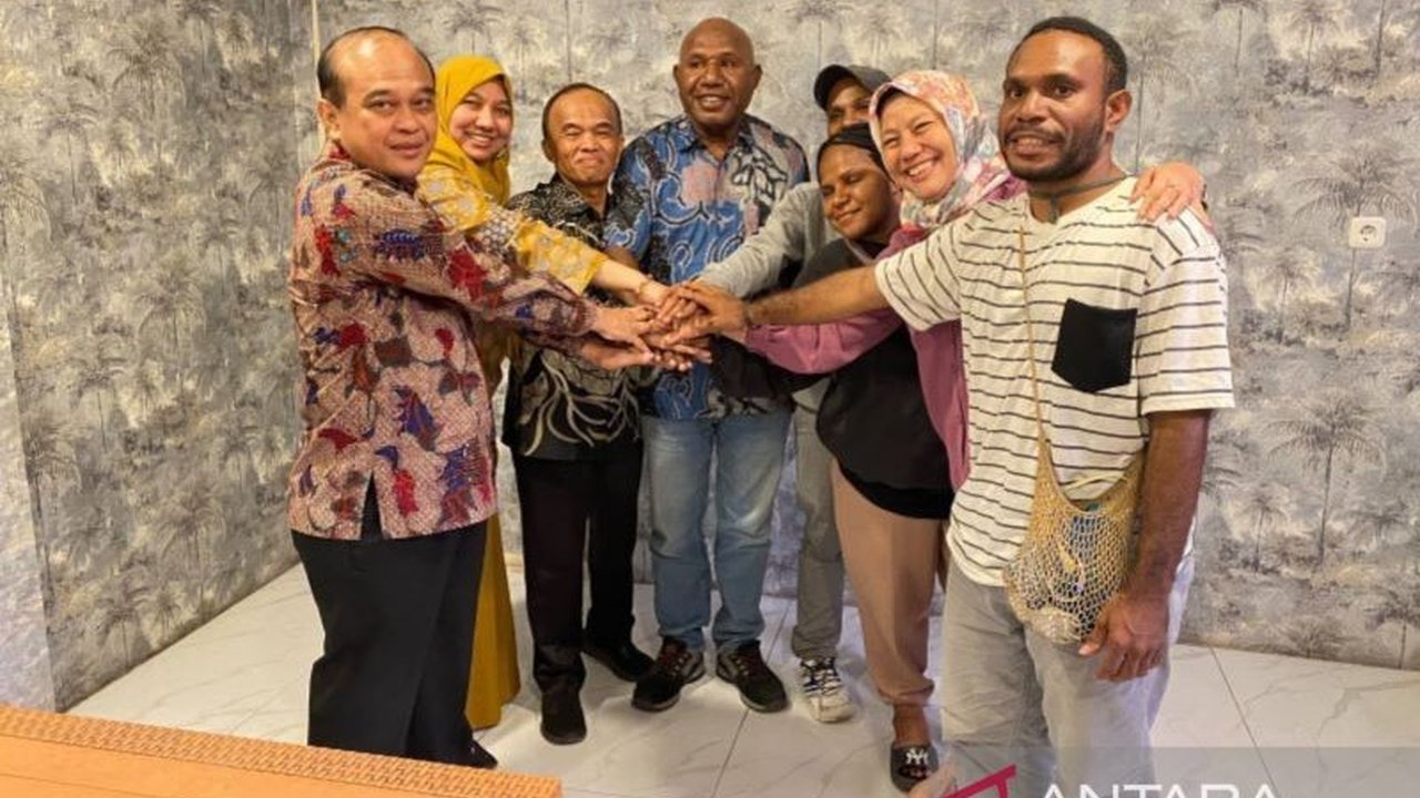 Universitas Nasional (Unas) secara tegas menyatakan komitmennya untuk tolak rasisme dan menjunjung tinggi kebhinnekaan di lingkungan akademik. Unas berupaya menciptakan suasana kampus yang aman dan inklusif bagi semua civitas akademika.