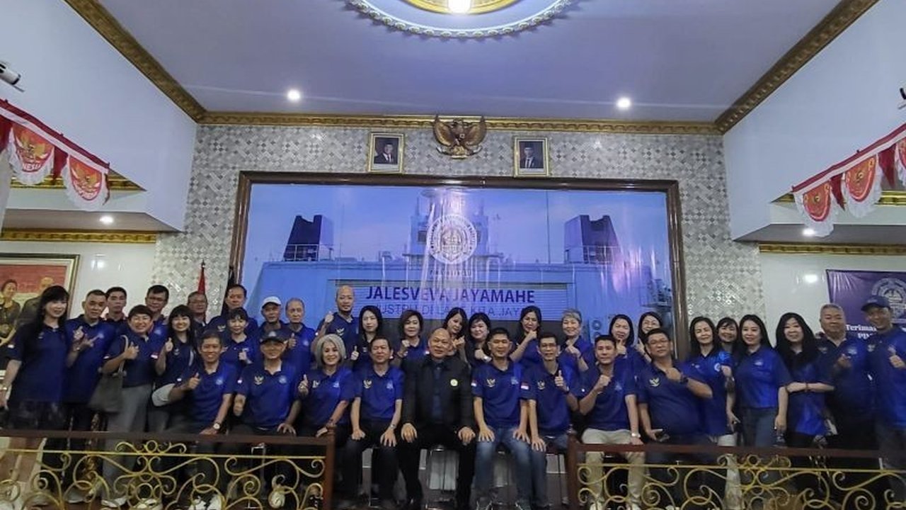 Perkumpulan Insan Maritim Andalan (PIMA) Indonesia dan TNI AL semakin erat dalam kerja sama PIMA TNI AL membangun program kemaritiman, fokus pada pemberdayaan nelayan dan potensi laut.