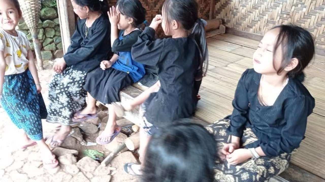 Sahabat Relawan Indonesia (SRI) mendesak pemerintah untuk memperluas Program Makan Bergizi Gratis (MBG) bagi sekitar 4.000 anak Suku Badui di Lebak yang rentan gizi buruk dan penyakit.