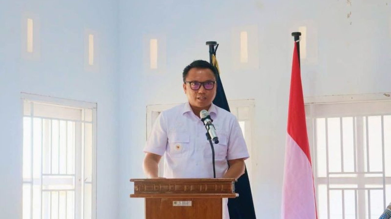 Bupati Morowali Utara, Delis Julkarson Hehi, mewajibkan pelaku industri patuhi aturan Zero ODOL demi keselamatan dan keberlanjutan infrastruktur jalan. Adaptasi segera!