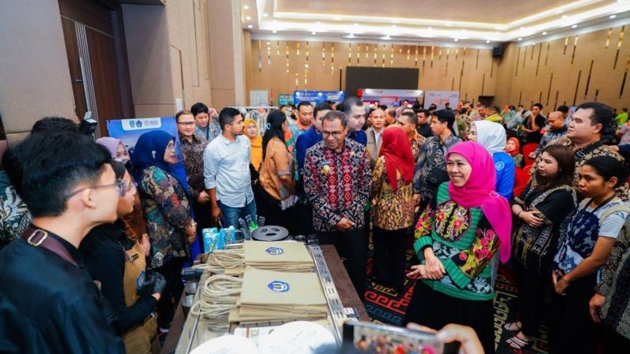 Keberhasilan Tefa Kopi SMKN 1 Turen di Misi Dagang Jatim-NTT menarik perhatian, dengan ratusan cup kopi racikan siswa ludes terjual, membuktikan kualitas pendidikan vokasi.