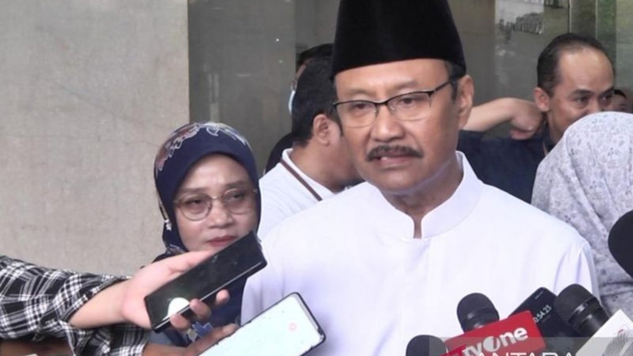 Kementerian Sosial (Kemensos) bergerak cepat menyiapkan program rehabilitasi sosial dan trauma healing untuk korban ledakan di Masjid SMA 72 Jakarta, memastikan pemulihan fisik dan psikologis optimal.