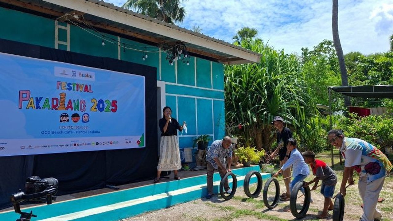 Festival Pakariang 2025 kembali digelar di Kupang sebagai wadah penting untuk melestarikan permainan tradisional, mengasah kreativitas, dan membangun interaksi sosial bagi generasi muda.