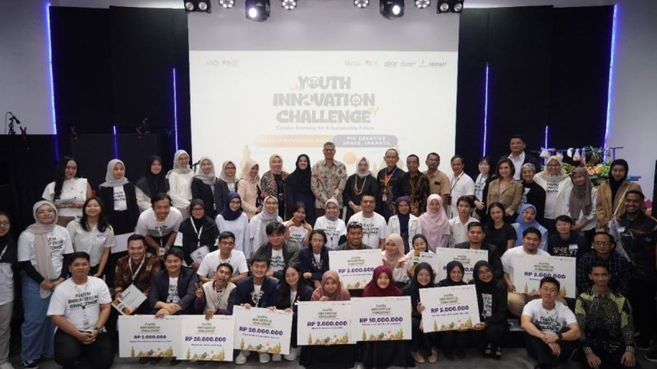 Ajang Youth Innovation Challenge 2025 sukses mengumpulkan inovator muda Indonesia untuk menghadirkan solusi cerdas demi kemajuan sektor pertanian dan pangan nasional.