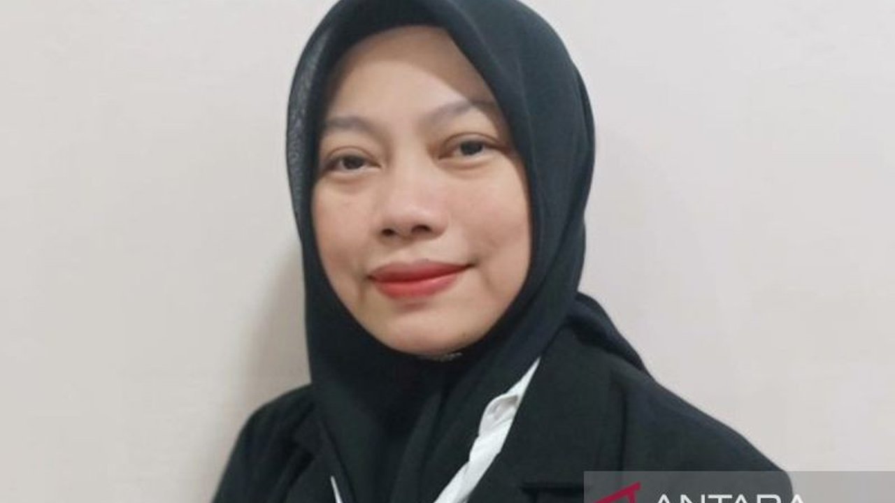 Akademisi UI Titi Anggraini mendesak Revisi UU Pemilu dan UU Partai Politik untuk membuka ruang lebih inklusif bagi perempuan dalam politik, menyusul rekor keterwakilan di DPR.