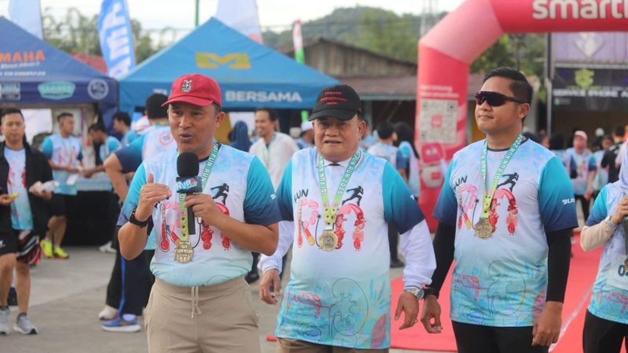 Bupati Lampung Barat, Parosil Mabsus, menegaskan Fun Run sebagai momentum penting untuk menghidupkan semangat olahraga masyarakat dan meningkatkan Indeks Pembangunan Manusia (IPM) di tengah gaya hidup modern.