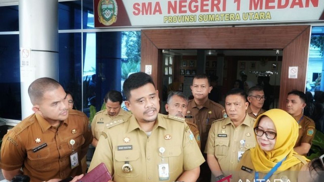 Dinas Pendidikan Sumut telah merealisasikan **akses internet gratis** di 66 sekolah dan menargetkan 97 lainnya pada 2025. Inisiatif ini bertujuan mendukung digitalisasi pendidikan dan pemerataan akses informasi.