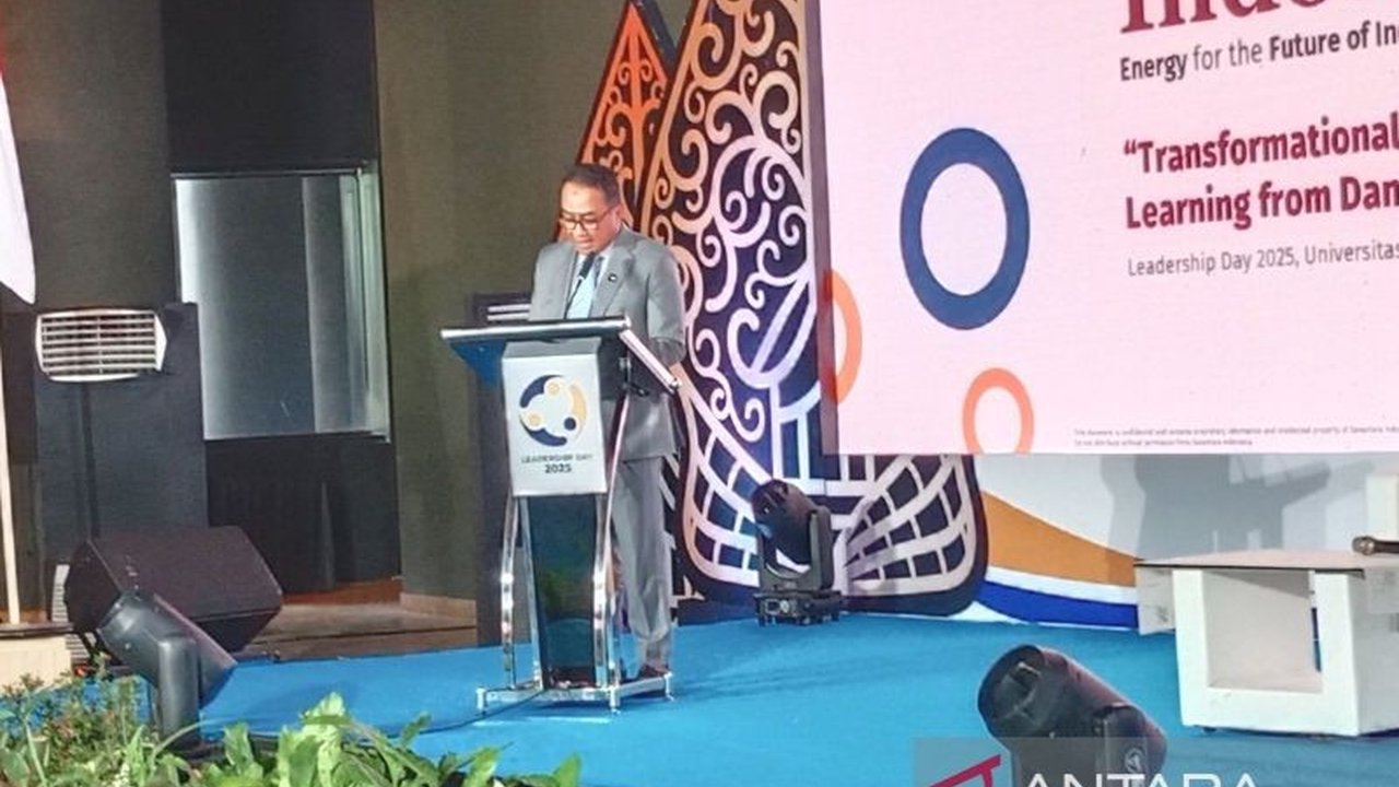 Danantara memanggil 17 kantor akuntan publik terbesar di Indonesia untuk memperkuat integritas audit BUMN, memastikan tidak ada rekayasa laporan keuangan demi transparansi dan akuntabilitas.