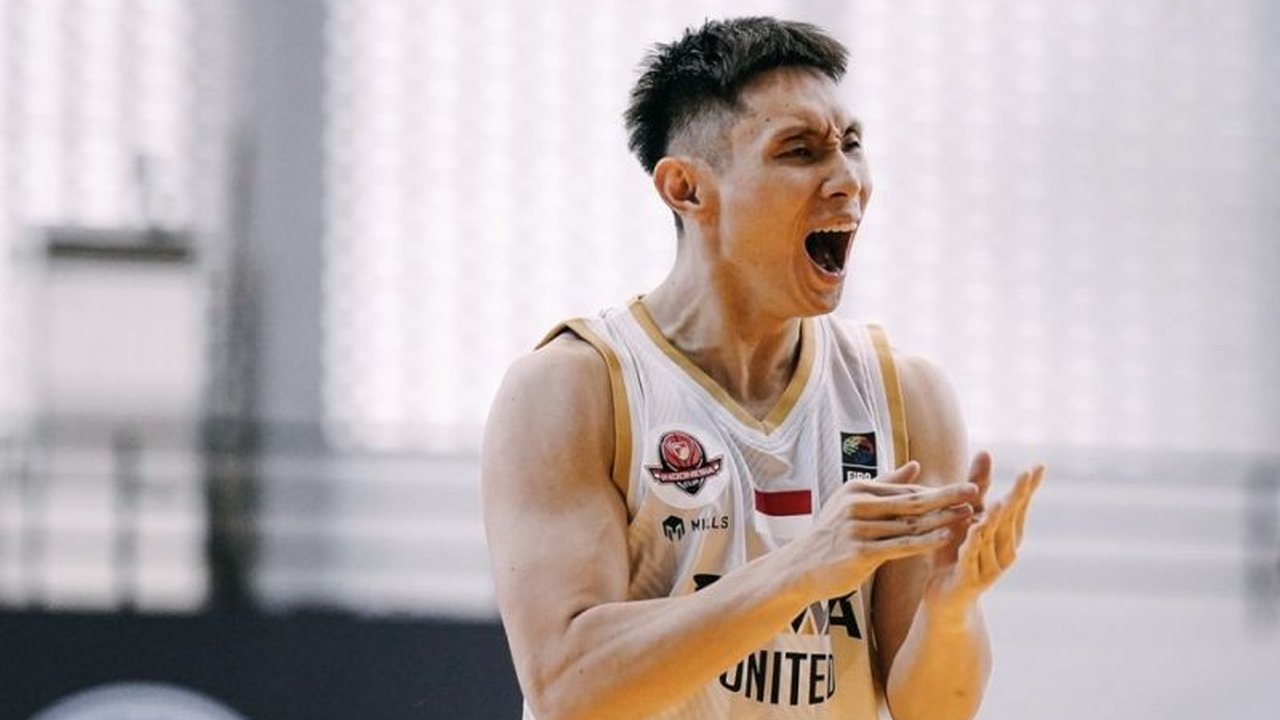 Tangerang Hawks Basketball memutuskan untuk tidak memperpanjang kontrak Nikholas Mahesa setelah tiga musim membela klub di Indonesian Basketball League (IBL), membuatnya kini berstatus free agent dan siap mencari klub baru.