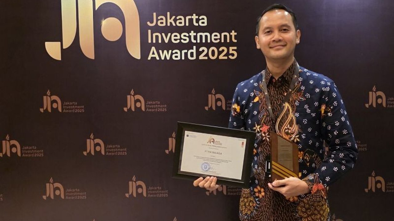 PT Patra Jasa, anak usaha Pertamina, diganjar penghargaan oleh Pemprov DKI Jakarta atas komitmen investasi berdampak besar yang menciptakan ekonomi berkelanjutan.