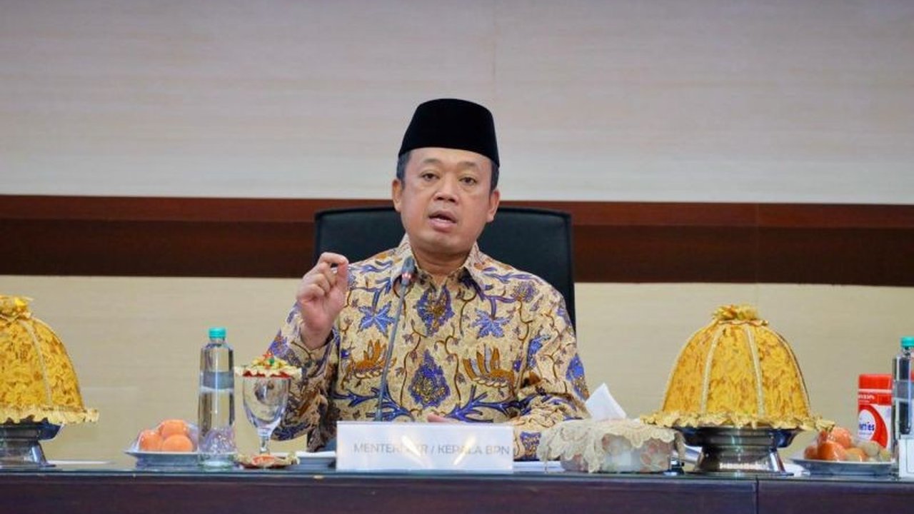 Menteri ATR Nusron Wahid membahas enam poin krusial terkait persoalan tanah dan ruang di Makassar, mulai dari sertifikasi hingga konflik agraria, demi investasi dan kepastian hukum.