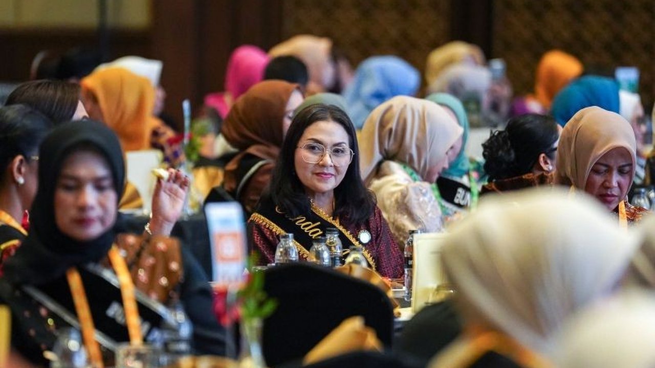 Bunda PAUD Badung, Rasniathi Adi Arnawa, berupaya keras mewujudkan program PAUD Holistik Integratif Badung demi mengoptimalkan tumbuh kembang anak di wilayah tersebut.