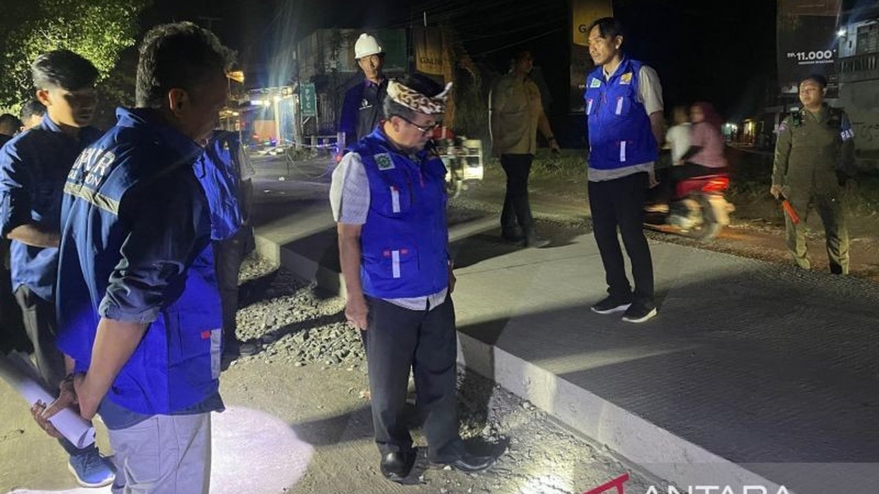 Pemerintah Kabupaten Cirebon berkomitmen mengalokasikan APBD Cirebon 2025 secara bijak, memprioritaskan infrastruktur demi kesejahteraan masyarakat dan menargetkan penyerapan anggaran optimal.
