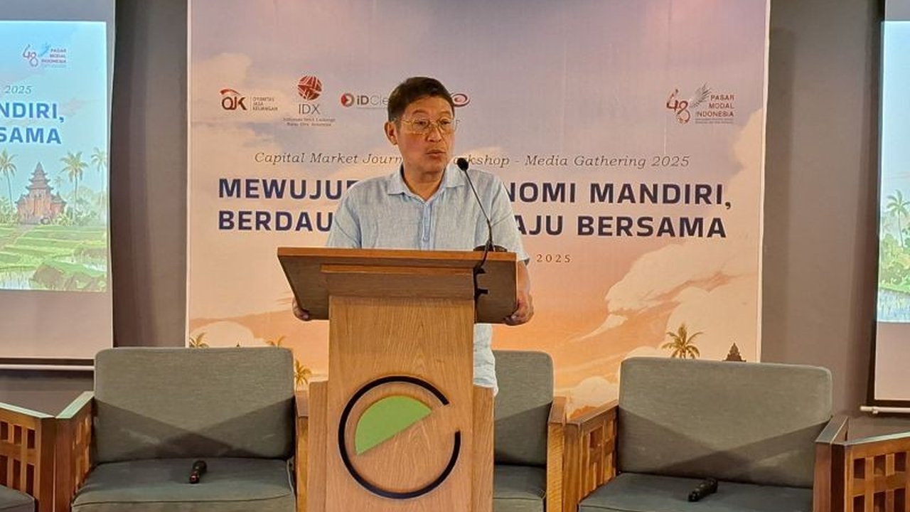 Otoritas Jasa Keuangan (OJK) optimis target kapitalisasi pasar modal OJK sebesar 70 persen dari PDB Indonesia dapat tercapai lebih cepat, bahkan sebelum akhir 2025. Bagaimana strategi OJK?