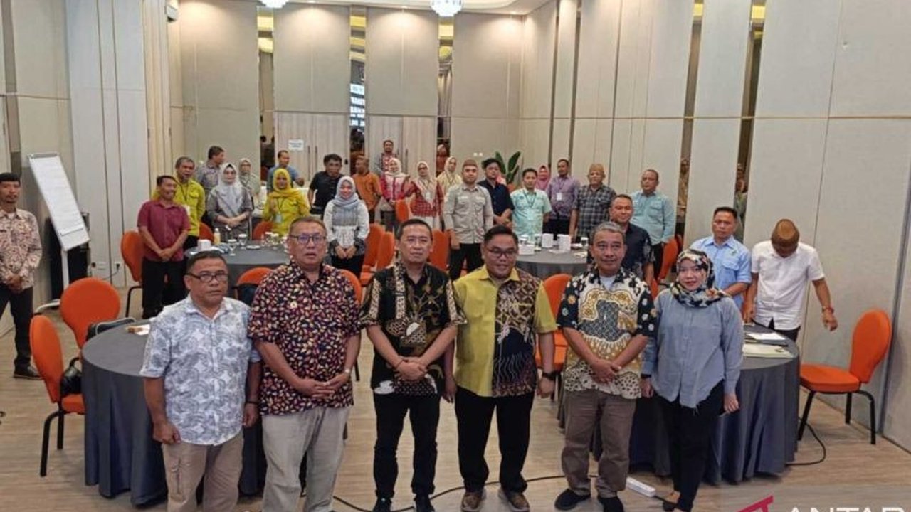 Dinas LHK Gorontalo adakan Pelatihan Mediator Konflik Lingkungan untuk tingkatkan kemampuan penyelesaian sengketa di sektor kehutanan dan lingkungan. Bagaimana dampaknya bagi masyarakat?