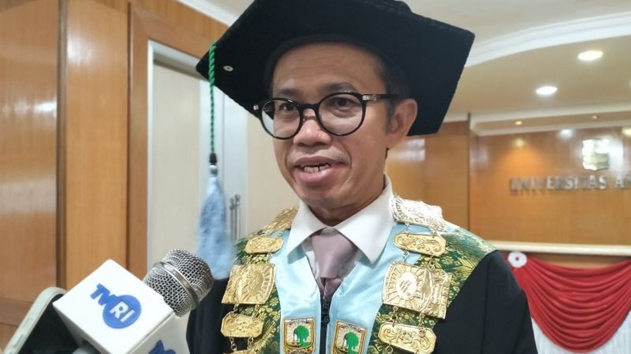 Universitas Andalas (Unand) berhasil menempati peringkat ketujuh nasional dalam klaster mandiri perguruan tinggi, menegaskan perannya sebagai universitas riset berdampak.