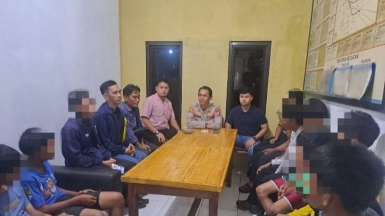 Belasan siswa SMP di Serang terungkap membeli tembakau sintetis melalui akun Instagram 