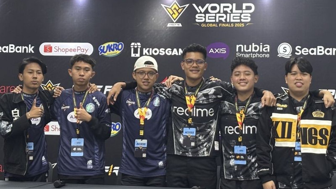 Dua tim kebanggaan Indonesia, EVOS Divine dan RRQ Kazu, telah mematangkan strategi untuk menghadapi Grand Final FFWS Global Finals 2025 di Jakarta. Siapa yang akan mengangkat piala juara dunia?