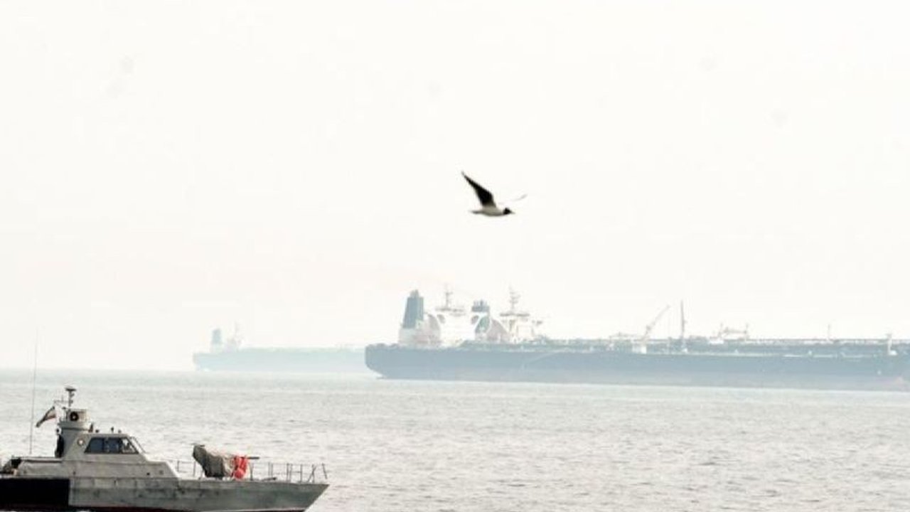 PBB menyuarakan harapan agar kapal tanker minyak yang diduga disita Iran di Selat Hormuz segera dibebaskan, menyusul insiden penyitaan kapal tanker Iran yang meningkatkan ketegangan regional.