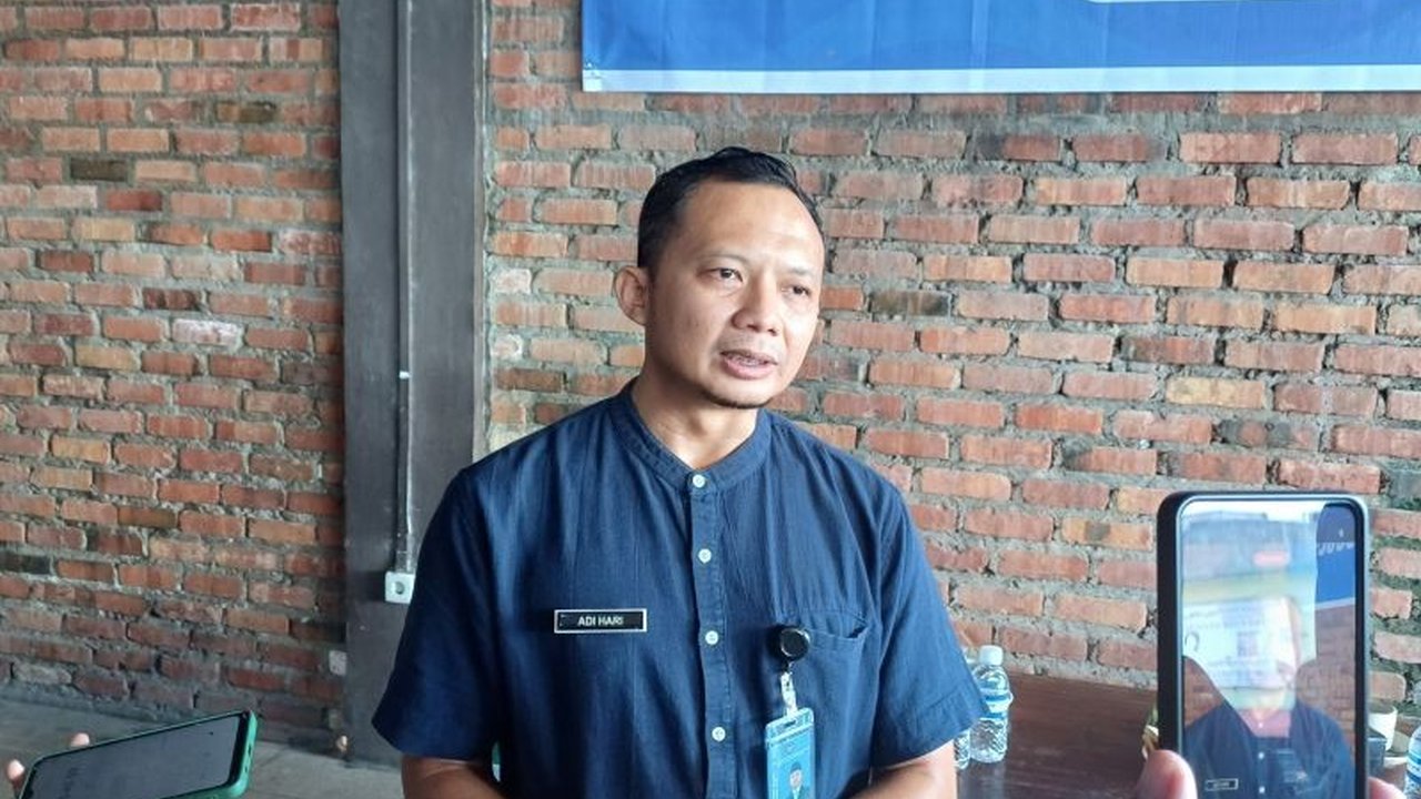 Kantor Imigrasi TPI Kelas II Tanjung Uban proaktif membentuk 15 desa binaan di Bintan untuk mencegah Tindak Pidana Perdagangan Orang (TPPO) yang marak di wilayah perbatasan.