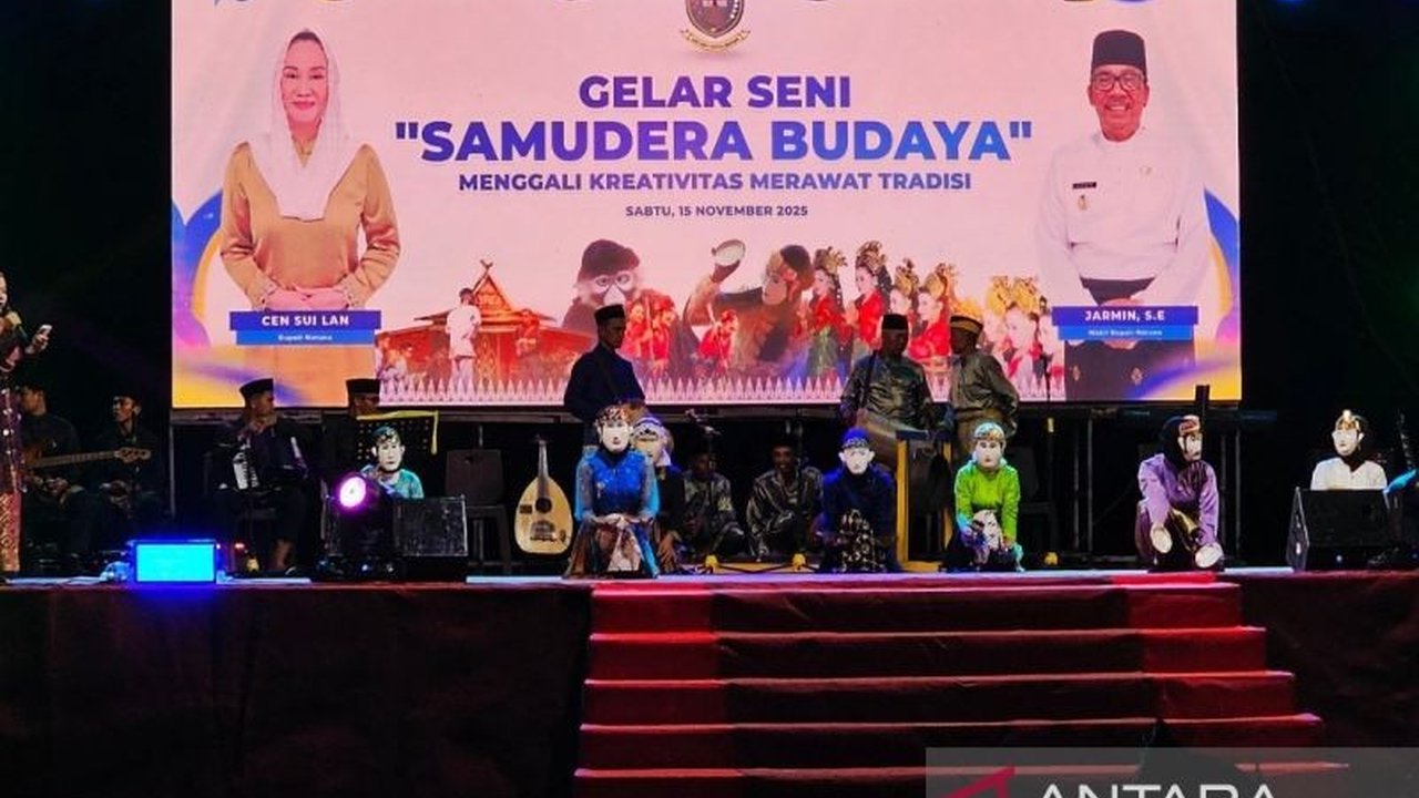 Peringatan HUT Ke-26 Kabupaten Natuna ditutup meriah dengan pagelaran kesenian, menegaskan komitmen Pemkab dalam Pelestarian Budaya Natuna untuk generasi mendatang.