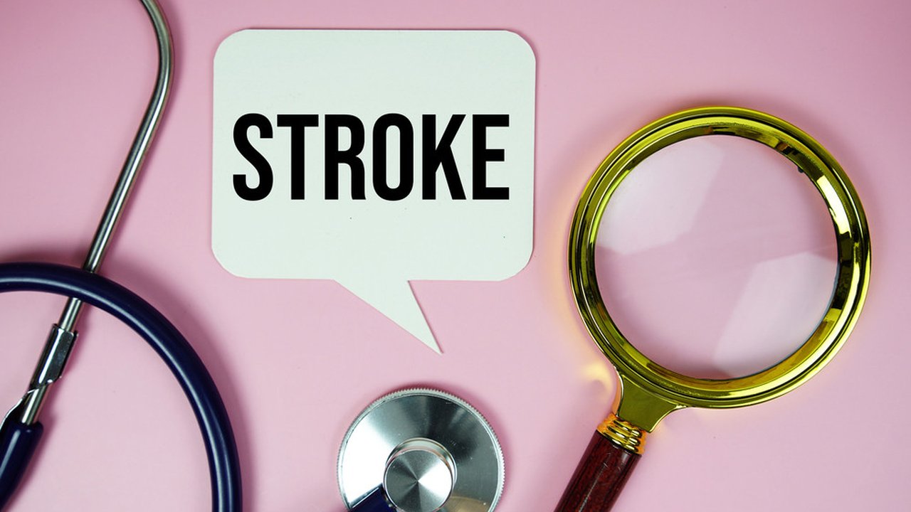 Waspada Perempuan Muda Rentan Terkena Stroke, Simak Penjelasan Ilmiahnya