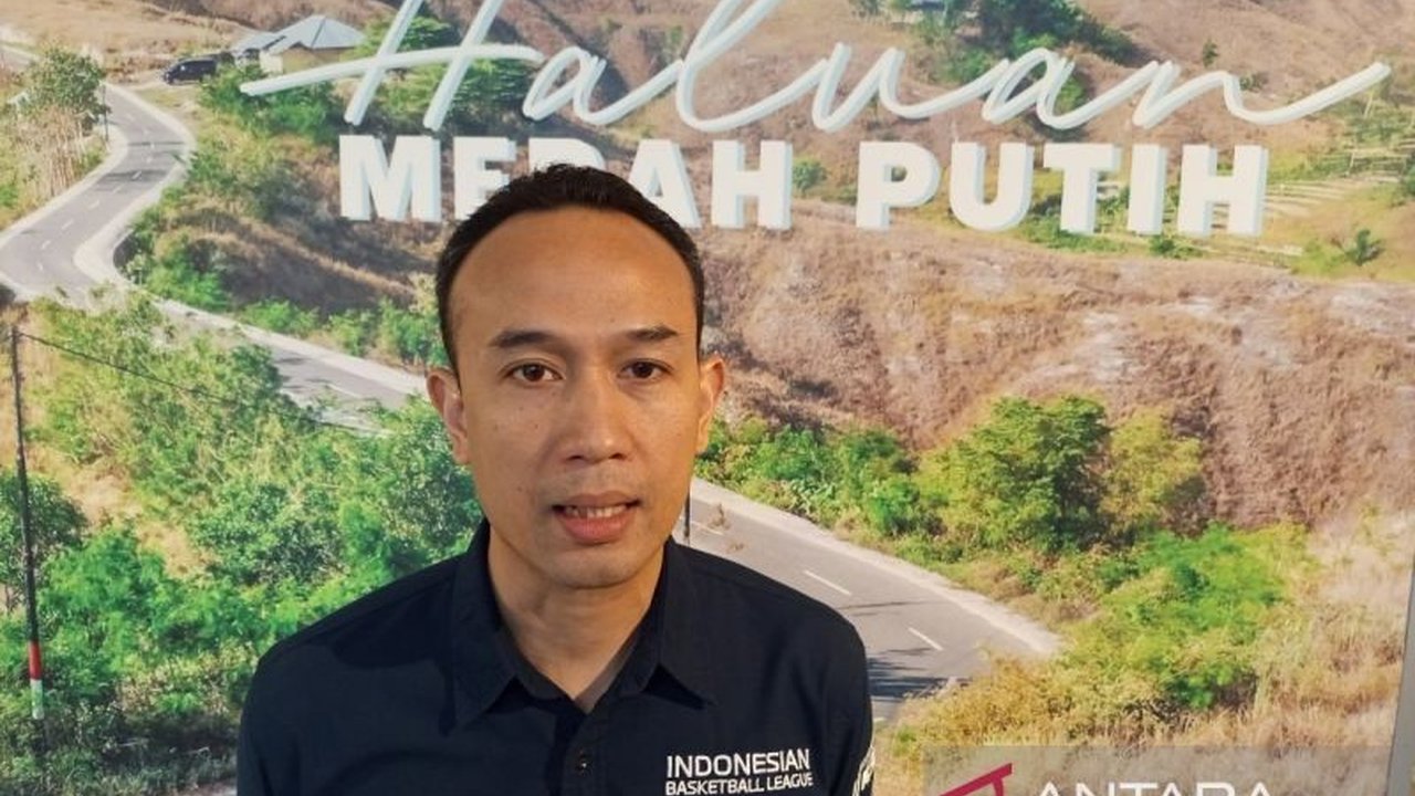 Direktur Utama IBL mengumumkan 16 pemain asing telah terdaftar untuk musim 2026, menandai dinamika signifikan dalam Transfer Pemain IBL 2026 yang menjanjikan persaingan ketat.