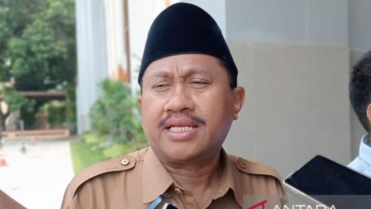 Pemerintah Provinsi NTB aktif mendorong Sinergi Kampus Industri NTB guna menciptakan lulusan perguruan tinggi yang kompeten dan siap bersaing di pasar kerja, atasi pengangguran.
