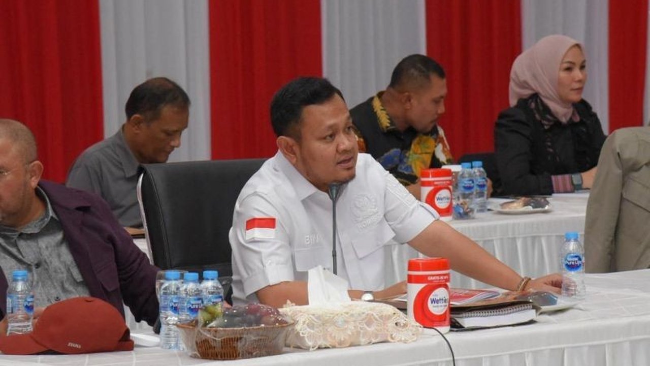 Anggota DPR RI Bimantoro Wiyono menekankan pentingnya Transparansi Kejaksaan agar proses hukum berjalan objektif dan bebas intervensi, demi kepercayaan publik yang meningkat.