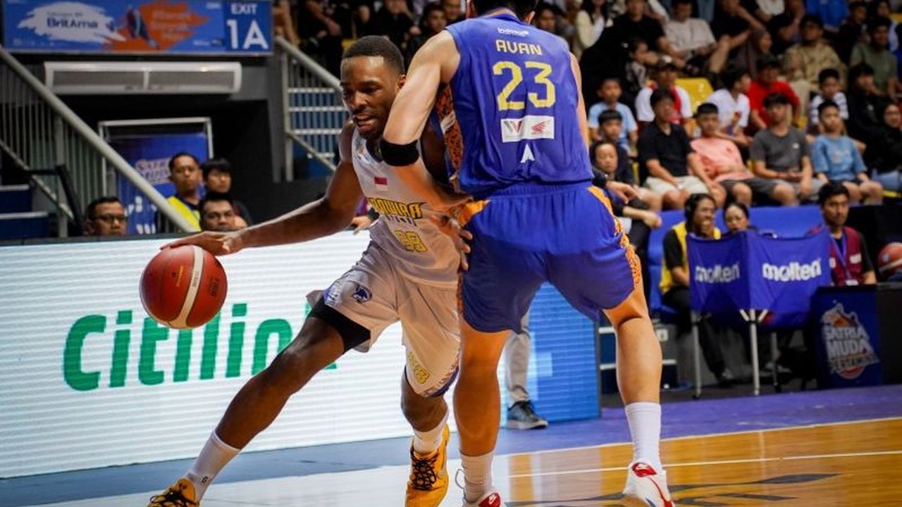 Pebasket legendaris Avan Seputra resmi berpisah dengan Satria Muda Pertamina Bandung setelah 13 tahun mengukir sejarah. Apa langkah selanjutnya bagi Avan Seputra?