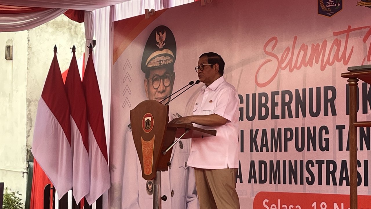 Pramono Resmi Ubah Nama Kampung Tanah Merah Jadi Kampung Tanah Harapan, Warga Kini Bisa Urus Paspor