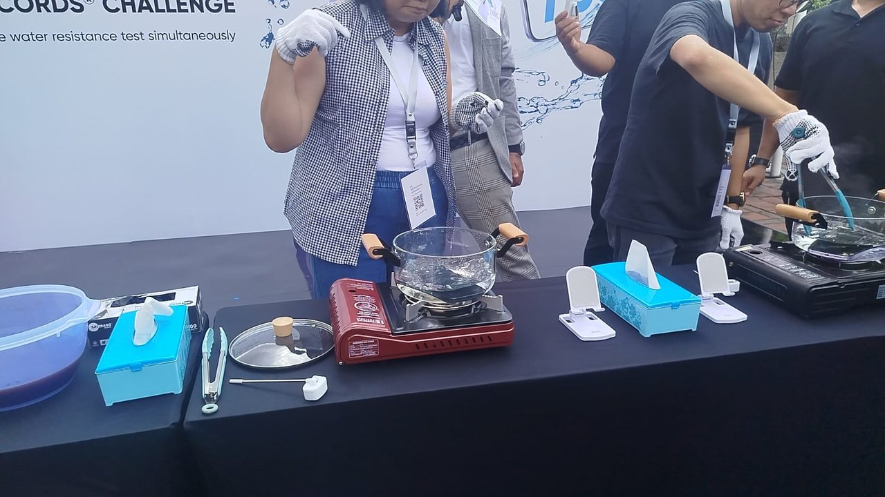 Canggihnya Realme C85 Series, Tahan di Air Mendidih hingga Bisa Beku dalam Es Batu