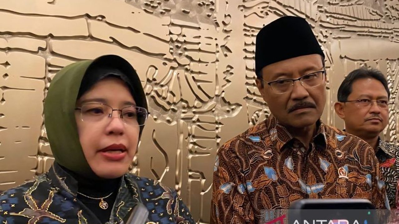 Menteri Sosial Saifullah Yusuf menekankan pentingnya akurasi DTSEN untuk memastikan intervensi pemerintah tepat sasaran bagi Keluarga Penerima Manfaat. Kolaborasi daerah dan BPS jadi kunci.