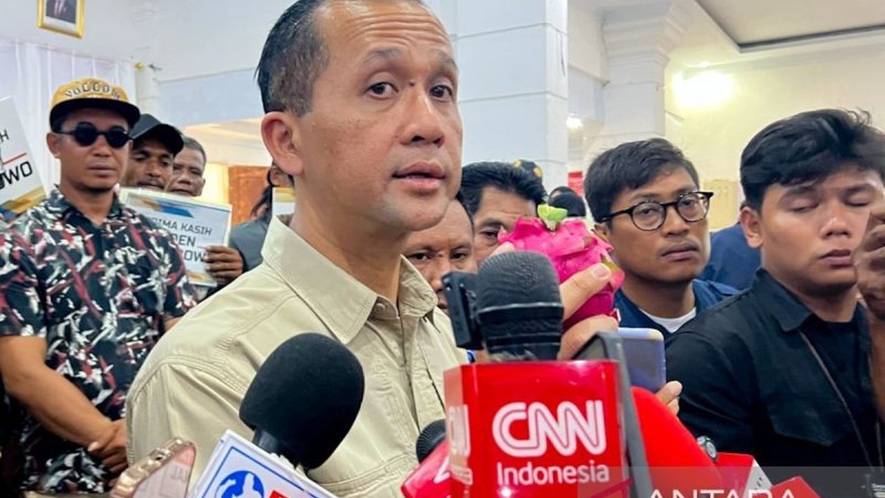 Menteri Transmigrasi (Mentrans) Muhammad Iftitah Sulaiman Suryanagara memperkuat mandat Trans Patriot untuk menghasilkan studi kelayakan siap tawar bagi investor, membuka peluang investasi baru di kawasan transmigrasi.
