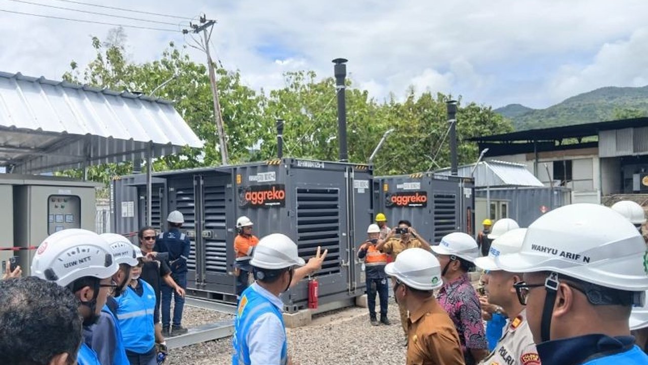 PT PLN (Persero) UIW NTT resmi **tambah kapasitas listrik Adonara** sebesar 5 MW di PLTD Terong. Langkah ini diharapkan memperkuat pasokan listrik dan mendorong ekonomi di Pulau Adonara.