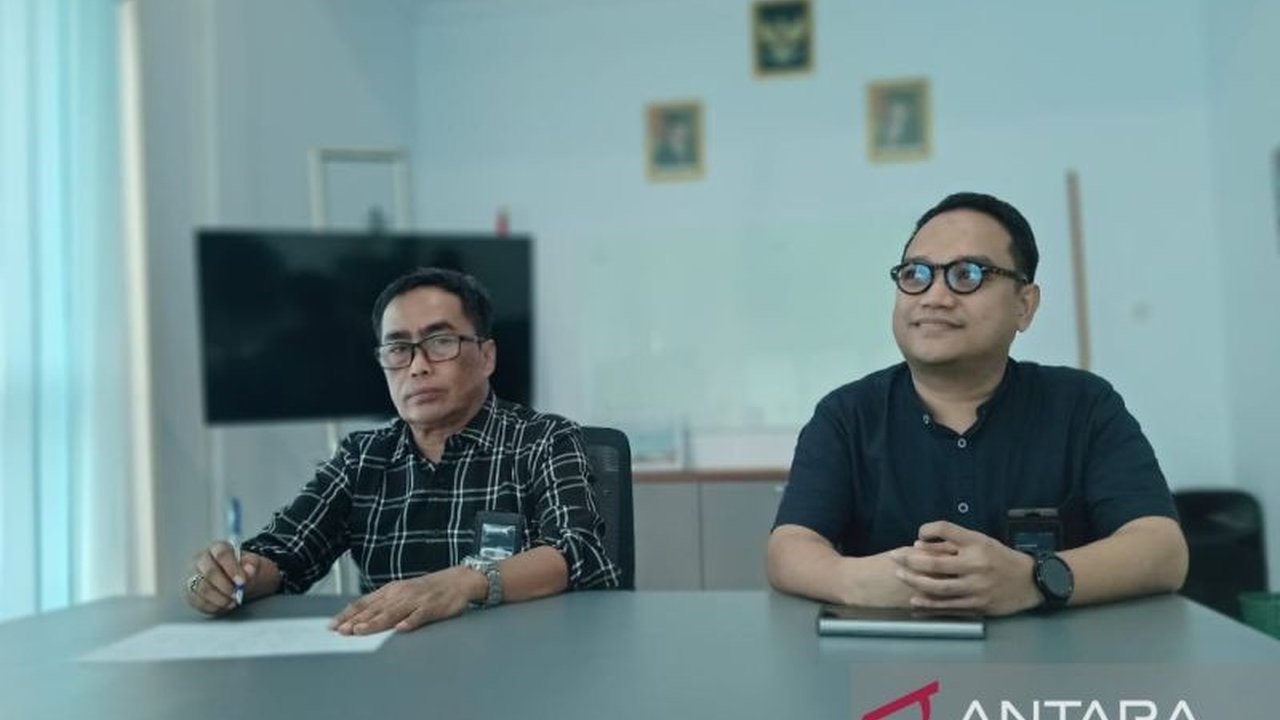 PT Pelni Cabang Baubau menawarkan diskon tiket kapal hingga 20% untuk semua rute pada periode Natal 2025 dan Tahun Baru 2026. Manfaatkan kesempatan Pelni Baubau diskon Natal Tahun Baru ini!