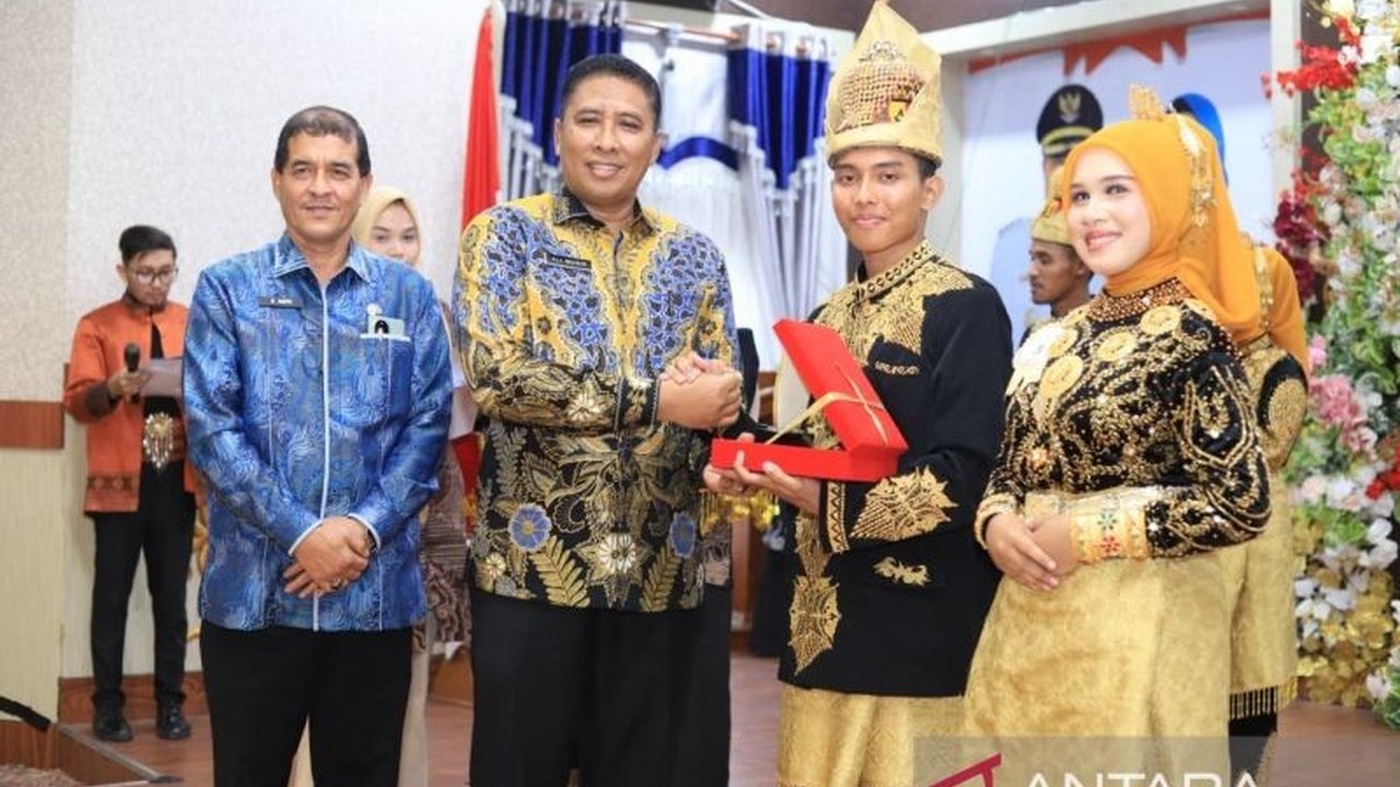Pemerintah Kabupaten Nagan Raya menobatkan Duta Baca Nagan Raya 2025 untuk menggalakkan literasi. Inisiatif ini bertujuan meningkatkan minat baca dan membentuk generasi muda yang cerdas.