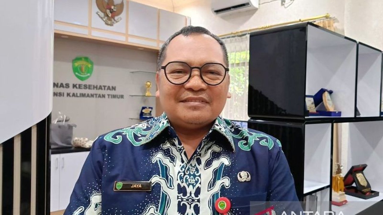 Dinkes Kaltim meluncurkan strategi komprehensif memadukan vaksinasi DBD Kaltim dengan gerakan 3M Plus untuk menekan angka kasus Demam Berdarah Dengue. Pendekatan inovatif ini terbukti efektif menurunkan kasus.